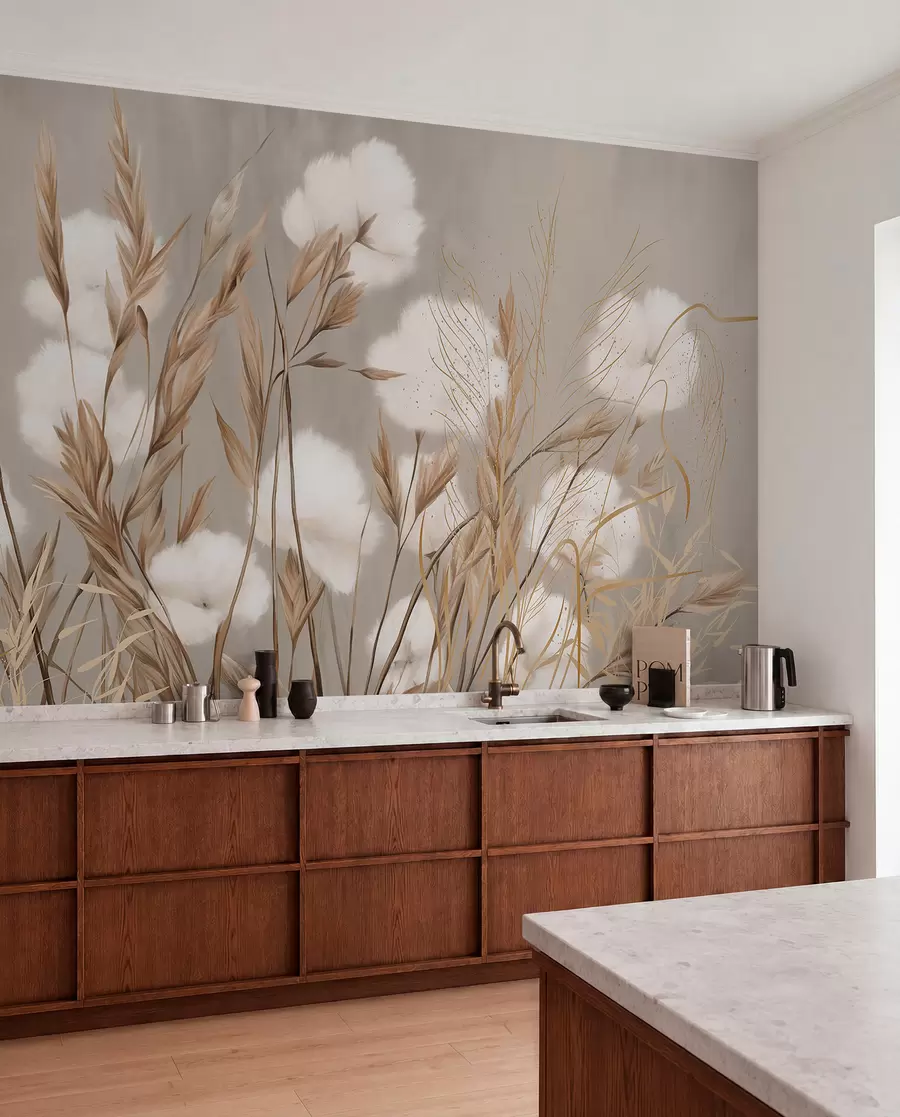 murales de pared Flores blancas de algodón suave y esponjoso y altas espiguillas de hierba anaranjadas sobre un fondo beige de textura apagada w08784