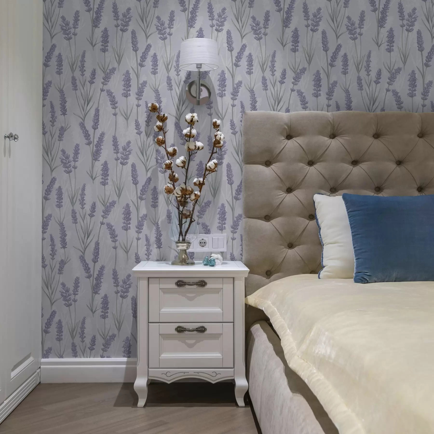 murales de pared Ramitas de lavanda en una paleta de acuarela púrpura pálido a00447