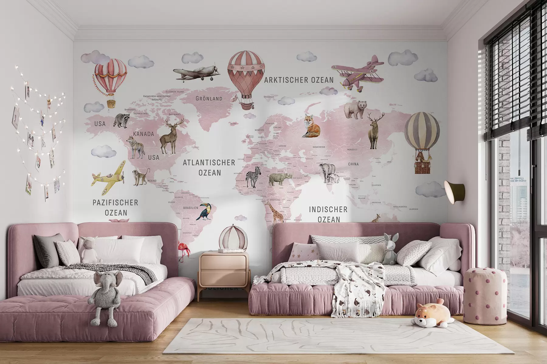 murales de pared Mapa infantil en estilo acuarela con animales y globos aerostáticos. En alemán. Color rosa. c00001dev3