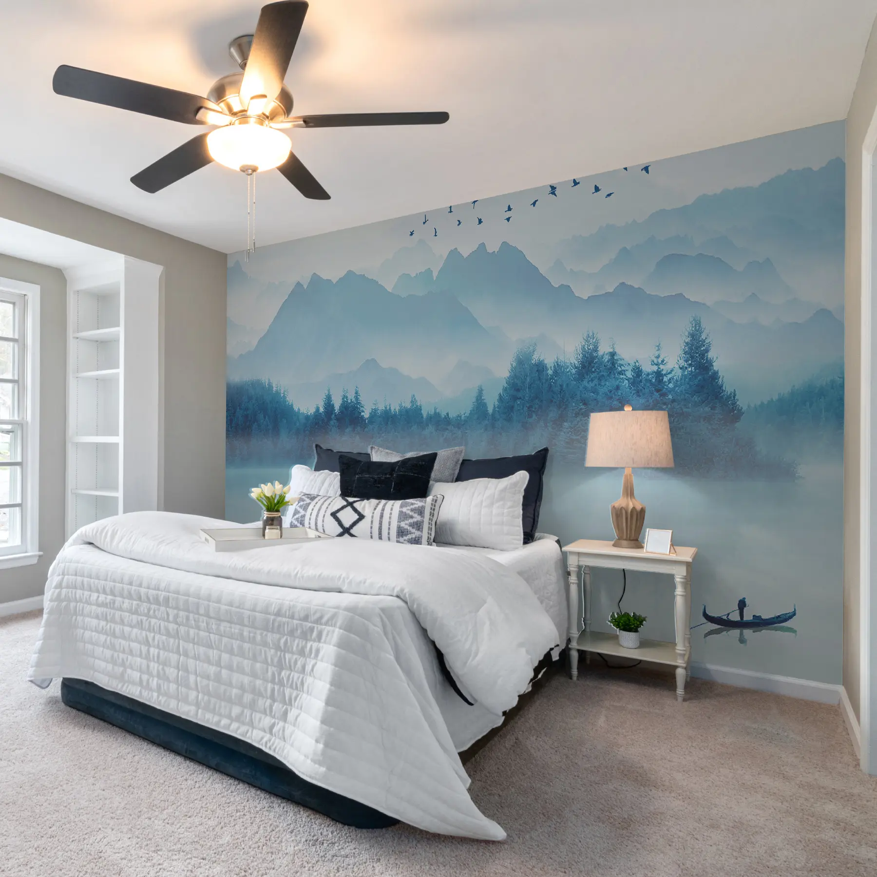 murales de pared Montañas, barco en un lago brumoso u32395